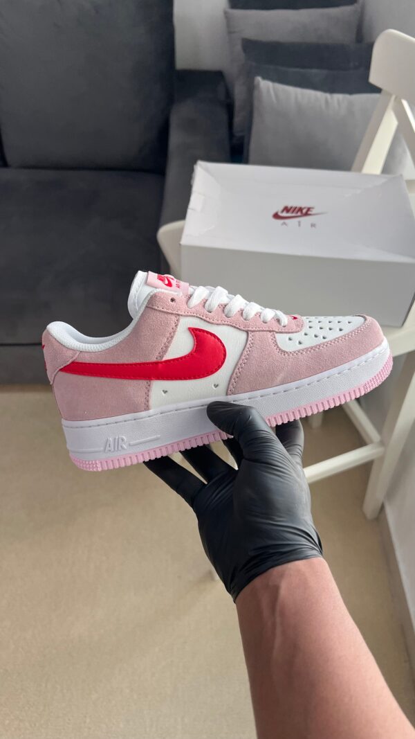 Air Force 1 Low ’07 QS ‘Valentine’s Day Love Letter’