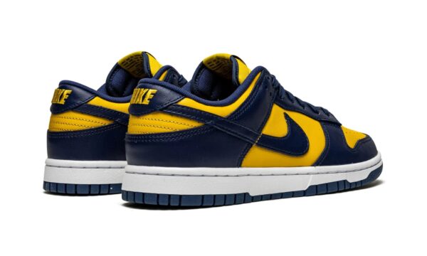 NIKE DUNK LOW "Michigan"