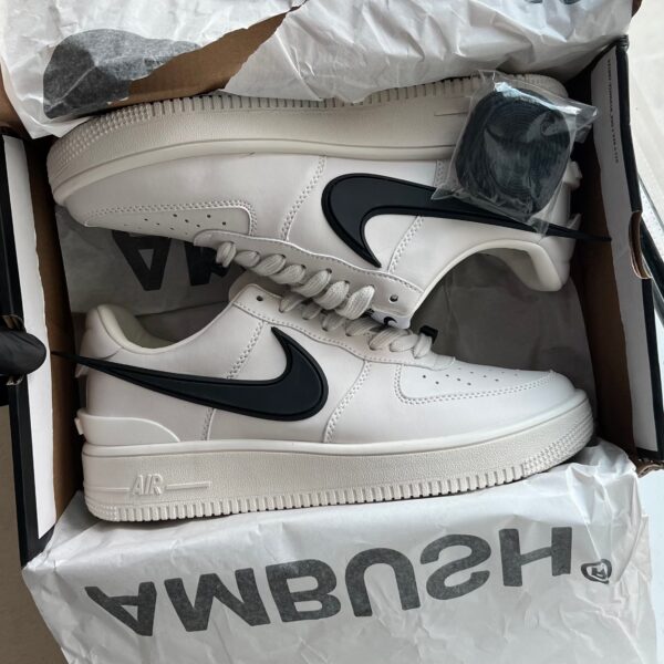 Air Force 1 Low x Ambush “Phantom”