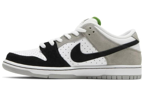 Dunk Low SB 'Chlorophyll'