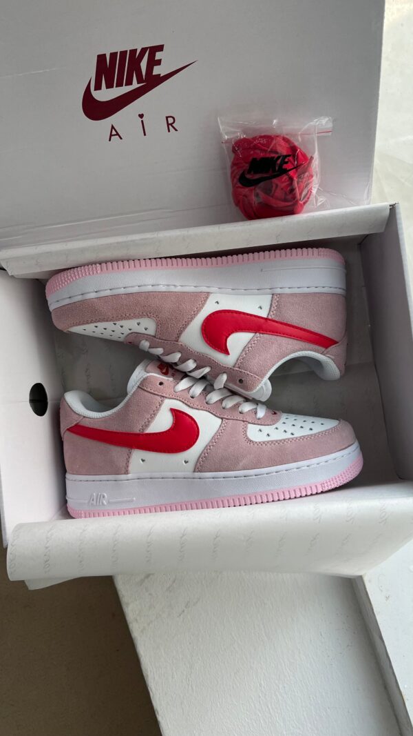 Air Force 1 Low ’07 QS ‘Valentine’s Day Love Letter’