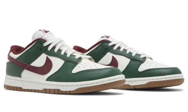 Dunk Low 'Gorge Green Team Red'