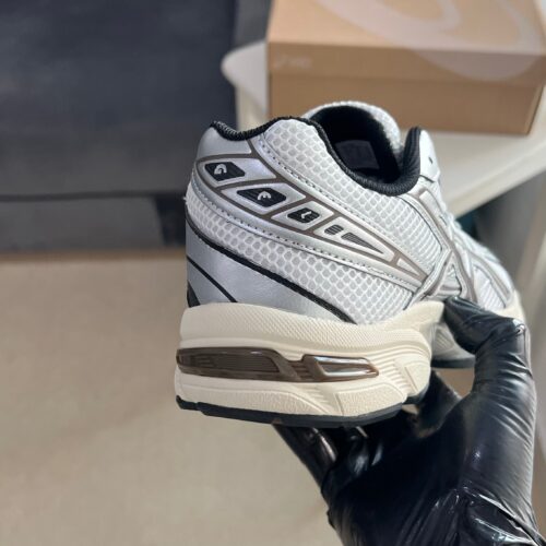 ASICS Gel-1130 "Clay Canyon"