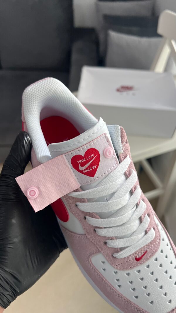 Air Force 1 Low ’07 QS ‘Valentine’s Day Love Letter’