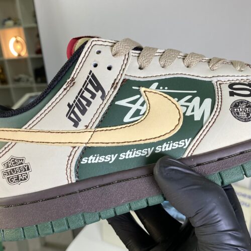 Nike Dunk Low “Stussy Beemer”