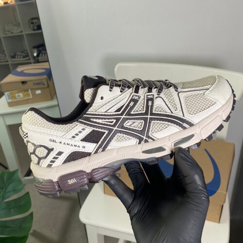 ASICS Gel-Kahana 8 “Black&White”
