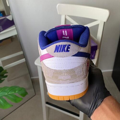 Nike SB Dunk Low x Ravssa Leal