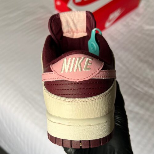 Nike Dunk Low Retro Prm “Valentine’s Day”