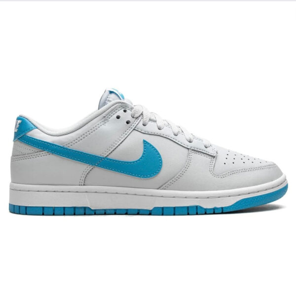 Nike Dunk “Light Bone Blue”