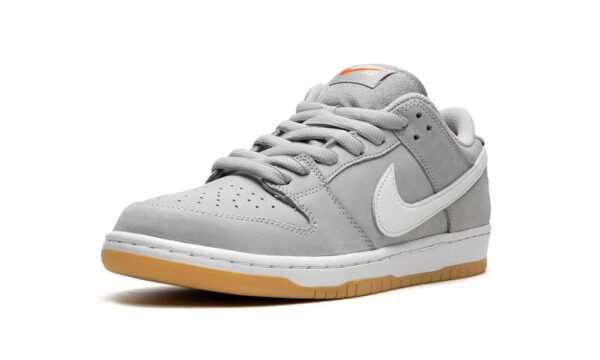 SB Dunk Low Pro ISO "Grey / Gum"